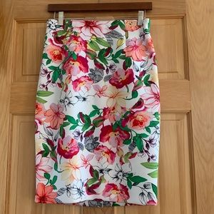 Guess skirt